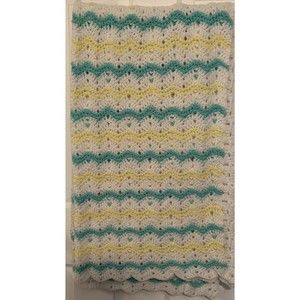 Crochet White Green Yellow Baby Blanket Soft Pastel Scallop Handmade 50" x 60"